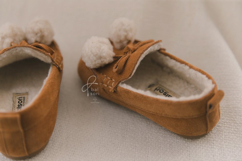 絨球緞帶樂福鞋