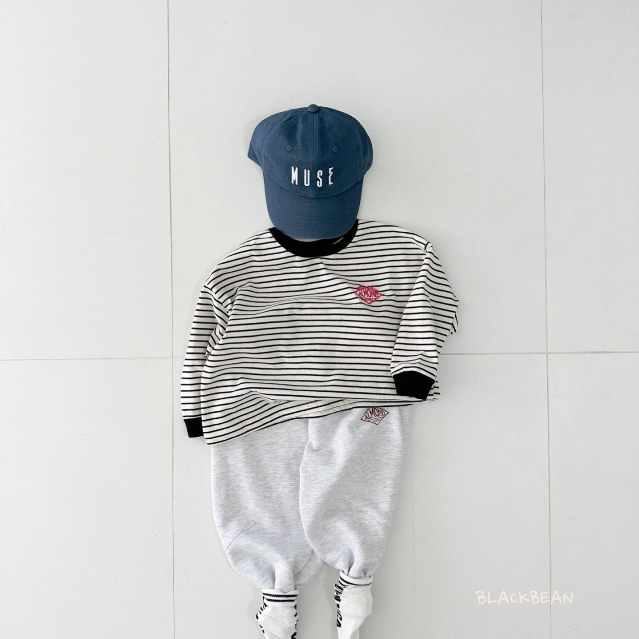 almond T-shirt