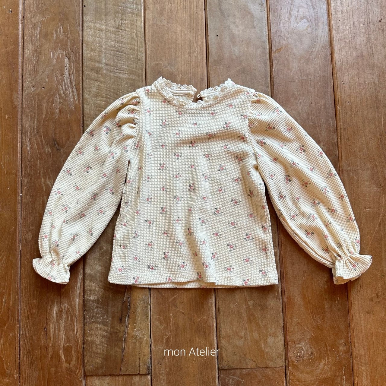 Flo frill T-shirt