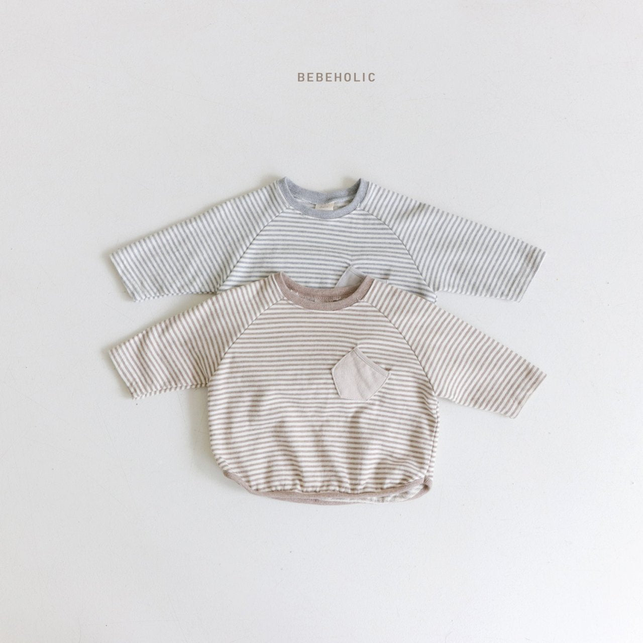 Pocket sweatshirt