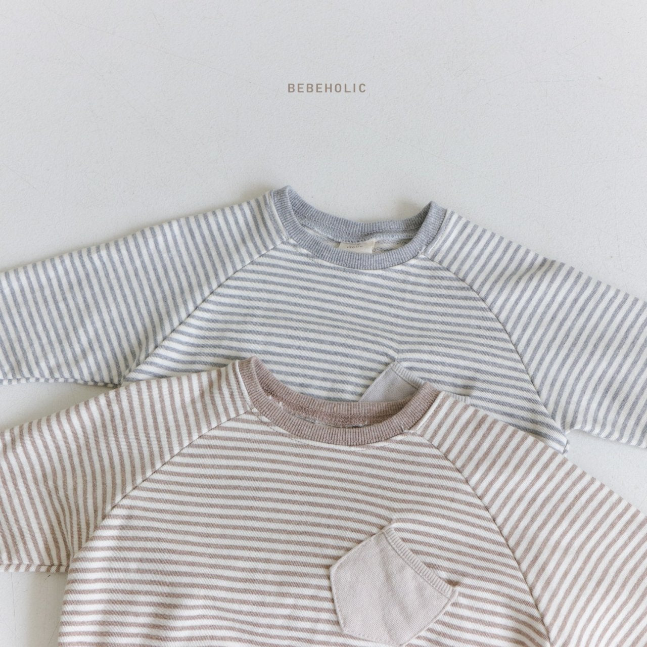 Pocket sweatshirt