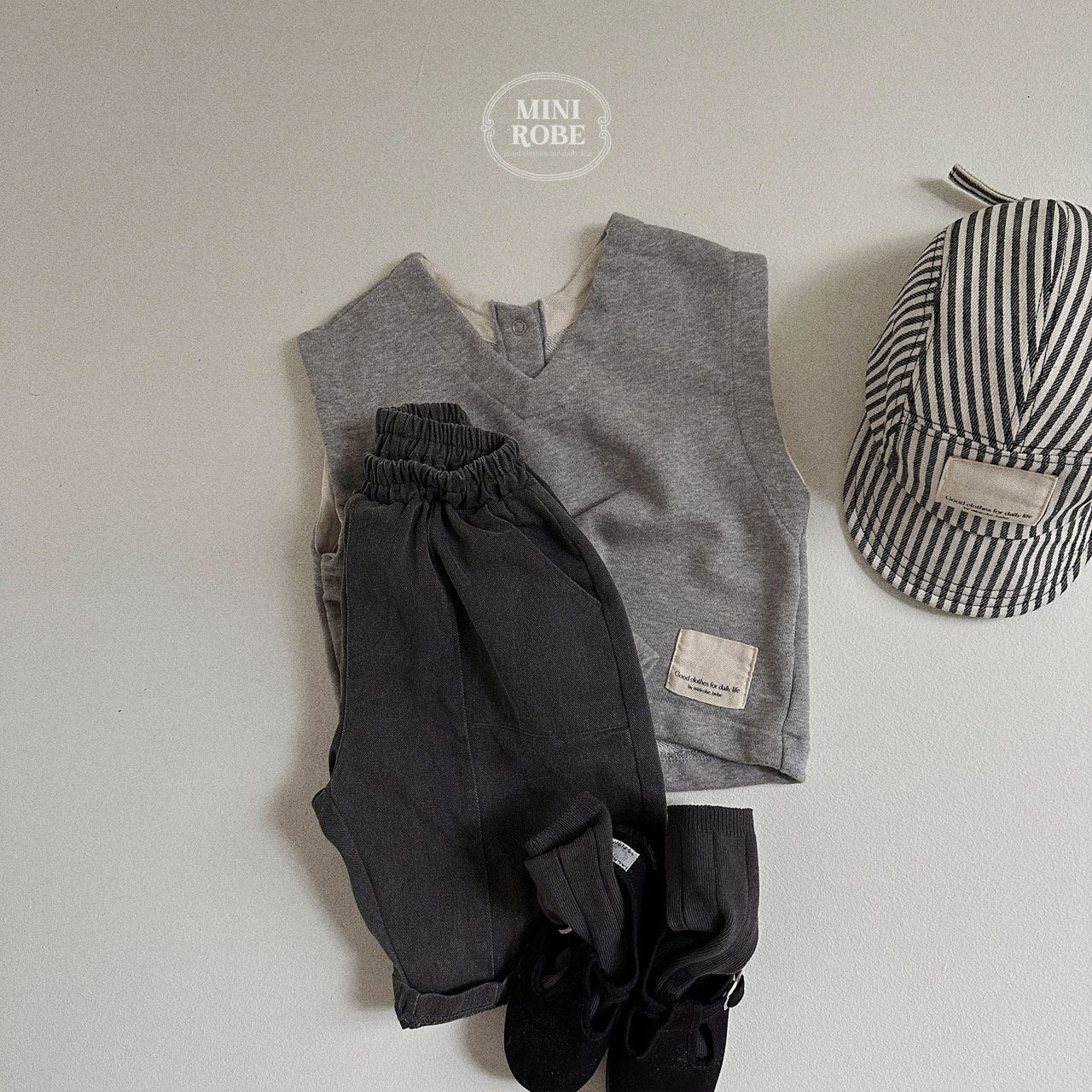 vintage line pants
