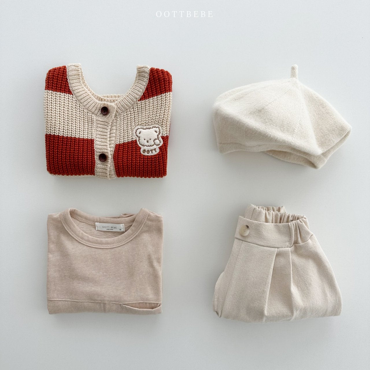 Ringing dong knit vest