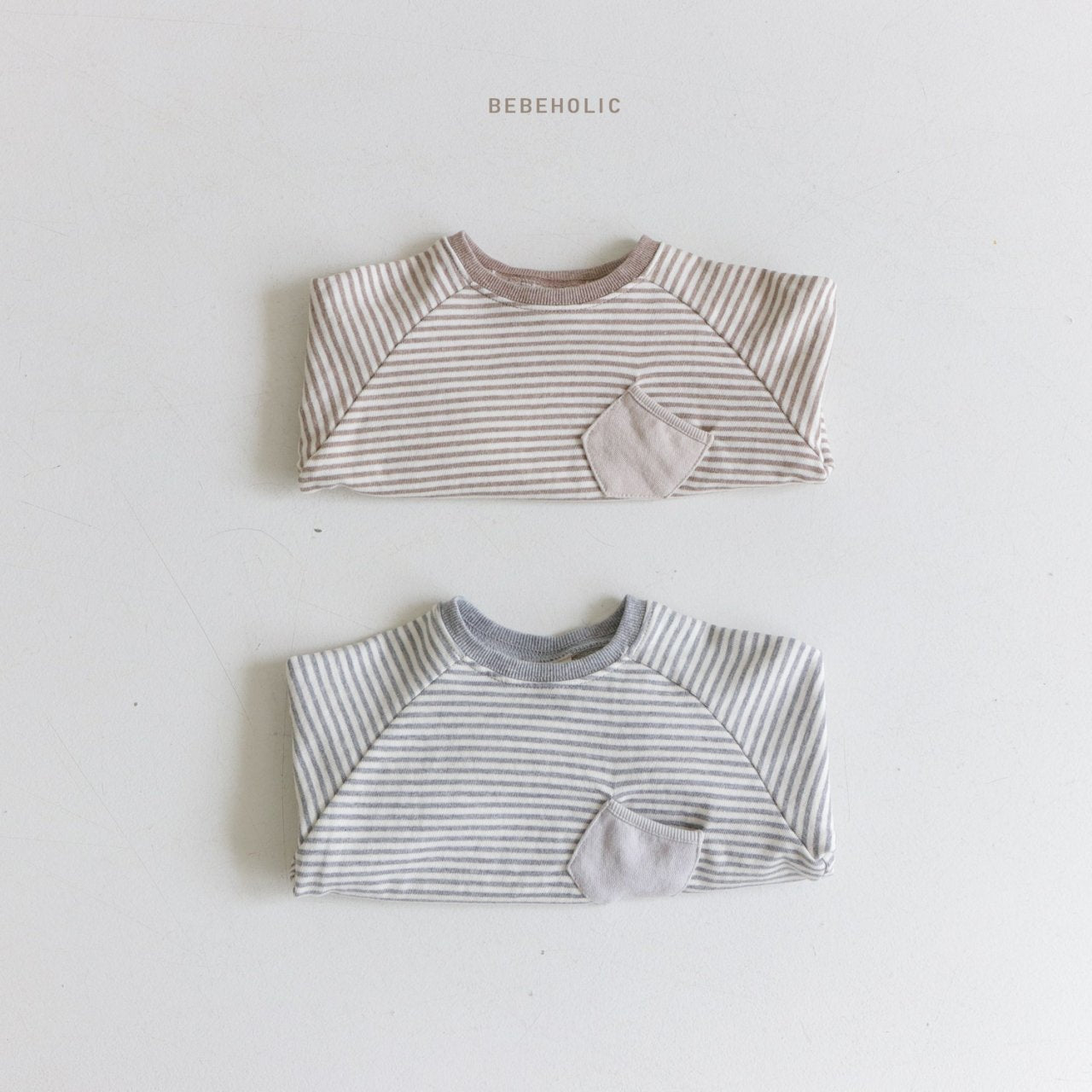 Pocket sweatshirt